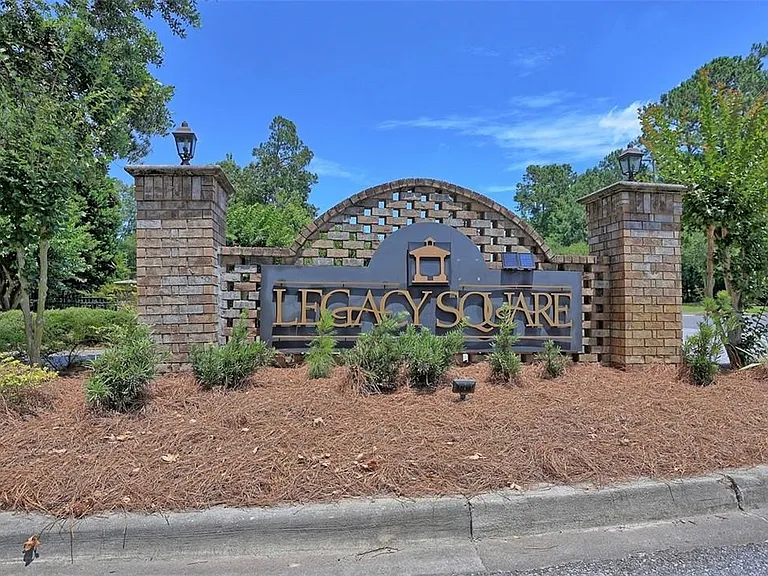 14 Sandy Pond Ct — Photo 37