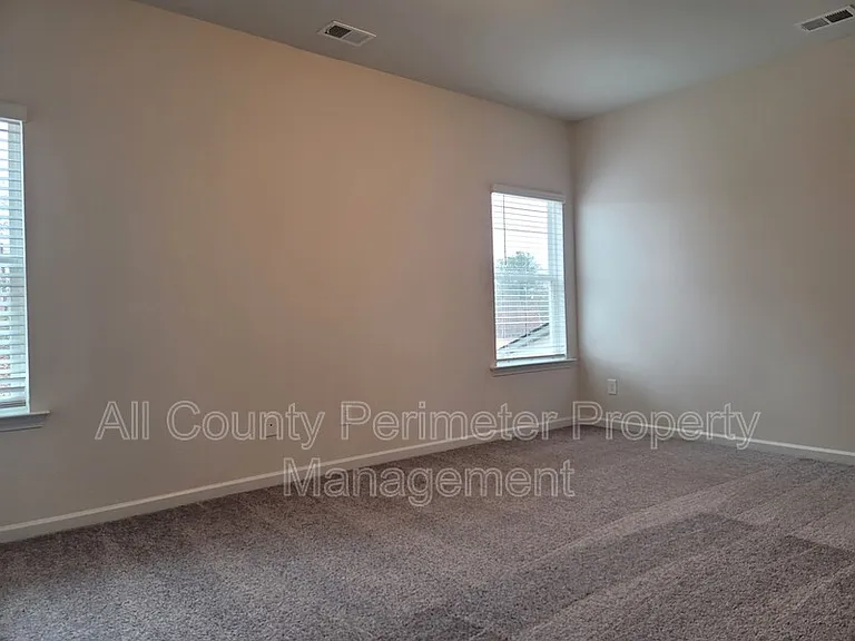 25 Rambling Oaks Dr — Photo 10