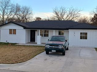 7813 Marrett Dr, White Settlement, TX 76108