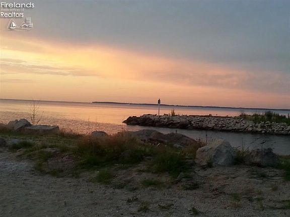 5th image of 52 N Schooner Point Dr