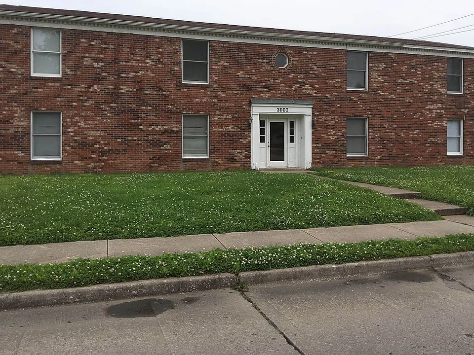 3002 Themis St #1-5