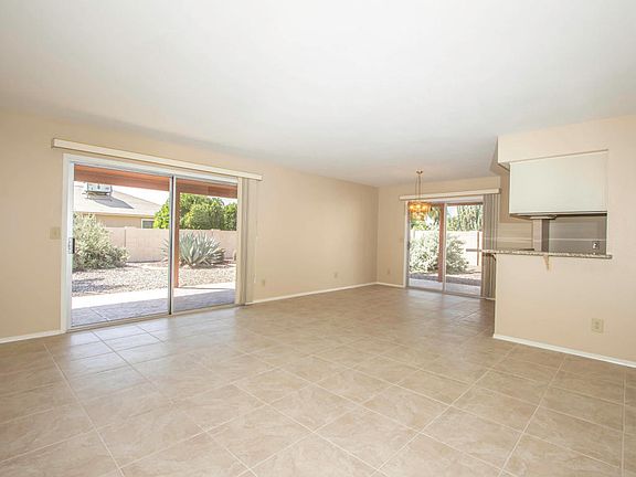 5th image of 26002 S Dartford Dr