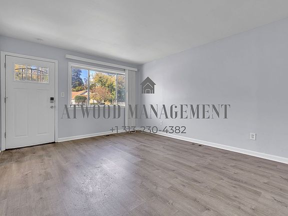 2nd image of 15110 Lahser Rd