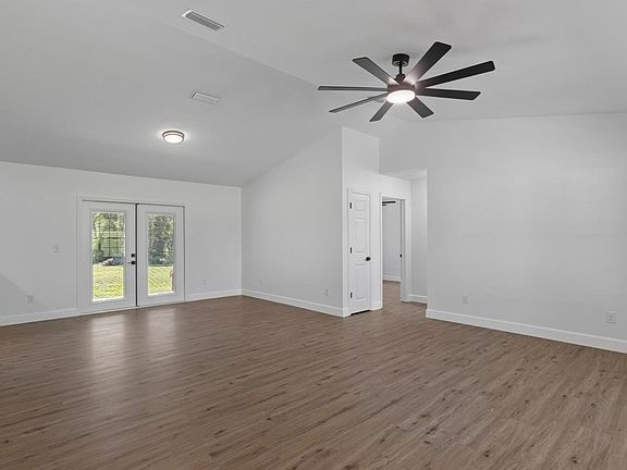 4th image of 10164 70th St