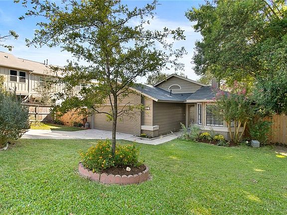 5th image of 207 Meadow Lea Dr