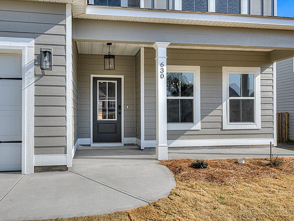 3rd image of 630 Grosbeak Lane