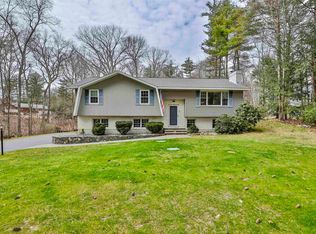 56 E Nashua Rd, Windham, NH 03087