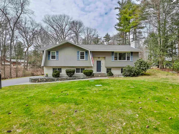 56 East Nashua Road, Windham, NH 03087-1147