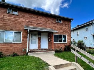 621 Roslyn Ave SW #621, Canton, OH 44710