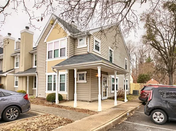 360 Rivers Ridge Cir, Newport News, VA 23608