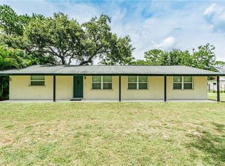 3904 37th St E, Palmetto, FL 34221