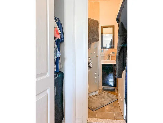 Rented by MySpaceNYC | media 41