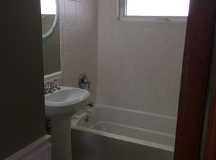 3413 Twana Dr, Des Moines, IA 50310