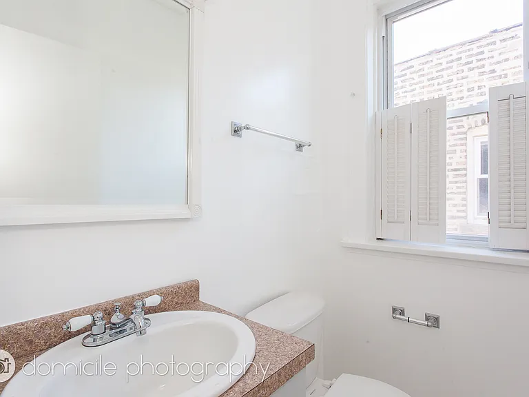 2141 W Arthur Ave #3 — Photo 17