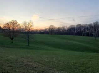 2547 Pinnacle Dr, Catawba, NC 28609