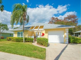 230 N Grove Isle Cir, Vero Beach, FL 32962