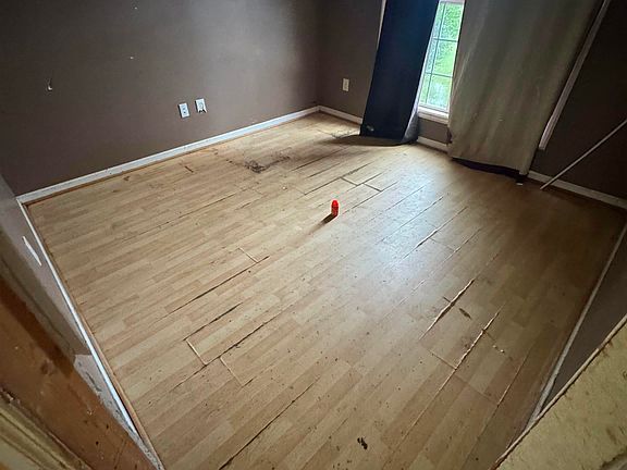 5th image of 179 City Park Rd