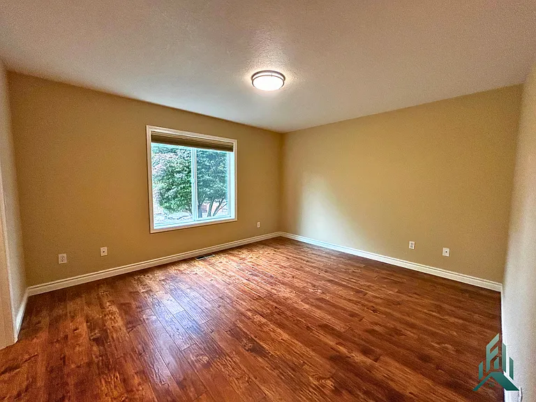 1762 Antelope Cir SW — Photo 9