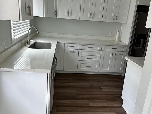 2nd image of 3235 San Anseline Ave