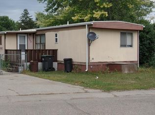 3202 Withers Dr, Mandan, ND 58554