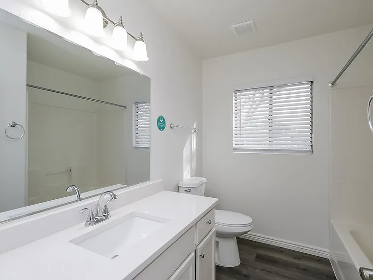 878 E Pollino St — Photo 15