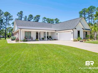 1806 Trevino Dr, Gulf Shores, AL 36542