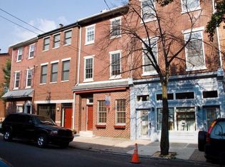 211 Bainbridge St, Philadelphia, PA 19147