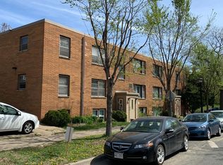 900 W 25th St, Minneapolis, MN 55405