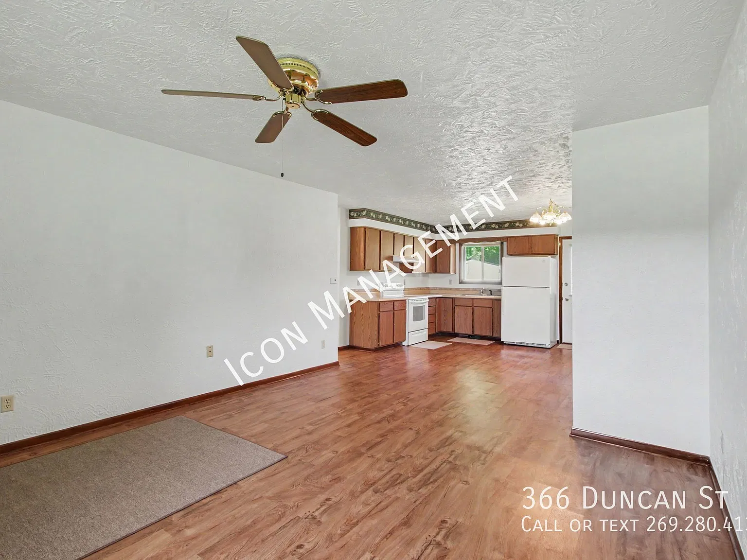 Schoolcraft duplex — Photo 2