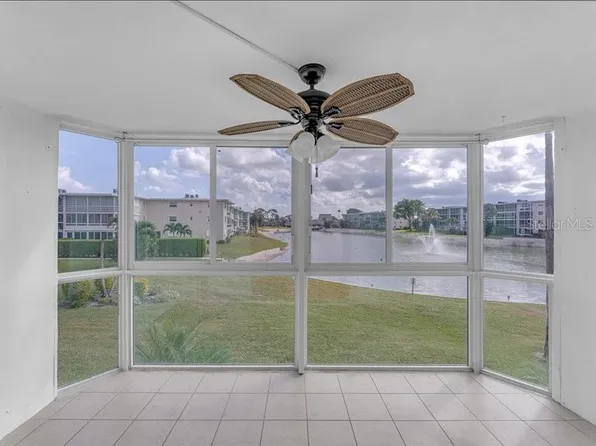 2724 N Garden Dr APT 204, Lake Worth, FL 33461