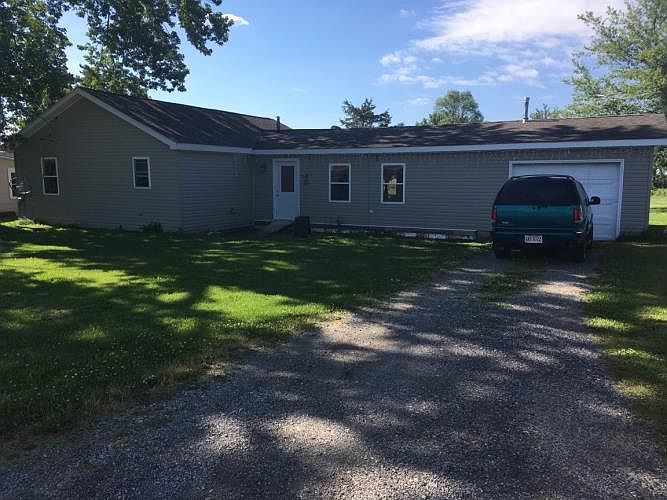 1st image of 724 Ogen St