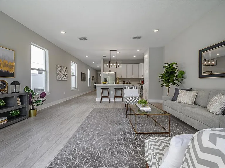 4402 W Gray St #1 — Photo 17