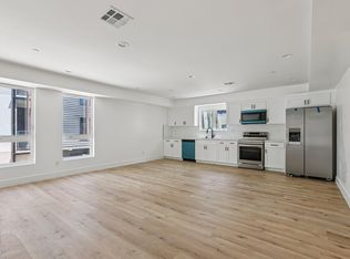 2111 Holly Dr #2, Los Angeles, CA 90068