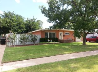 1502 E Tate St, Brownfield, TX 79316