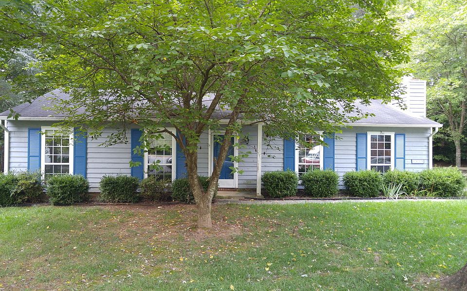 Front Yard View