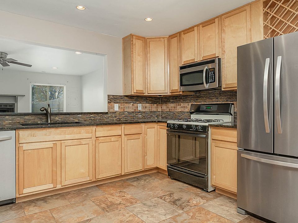 1st image of 1720 Unicorn Dr #1