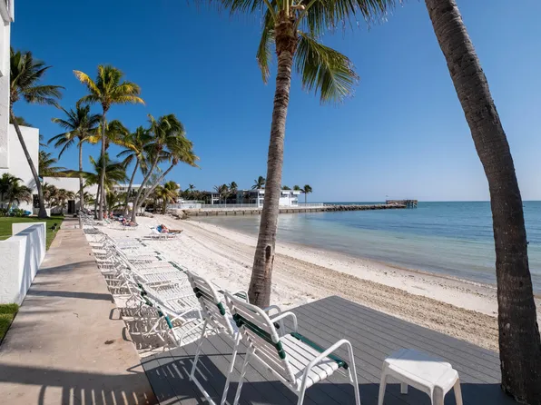 601 W Ocean Dr APT 302B, Key Colony Beach, FL 33051