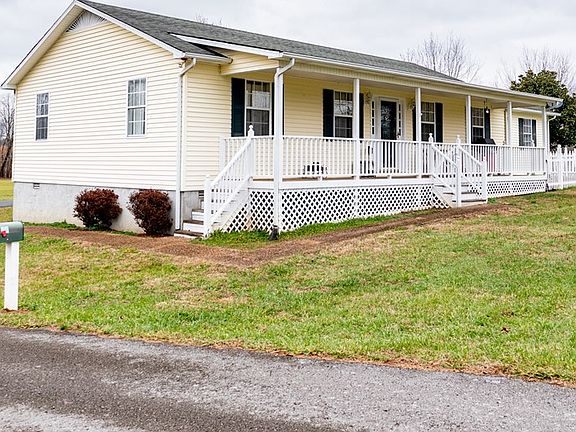 3rd image of 3654 Southmeade Dr