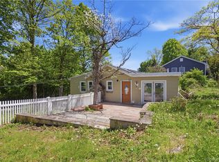 2 Springdale Rd, Yorktown Heights, NY 10598