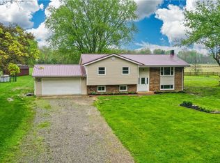 9564 Wolf Rd, Windham, OH 44288