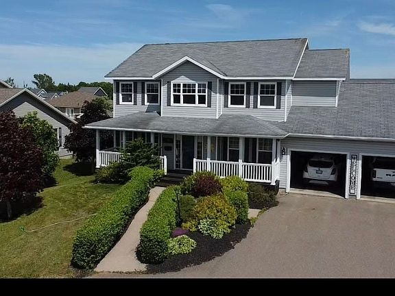 2nd image of 71 Rebecca Dr