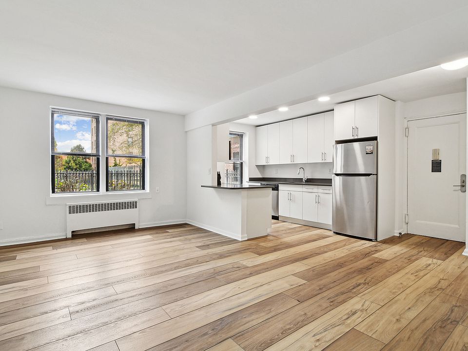 1st image of 20-34 Seagirt Blvd #2A