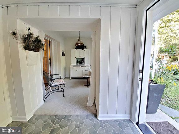 2nd image of 248 W Gorgas Ln
