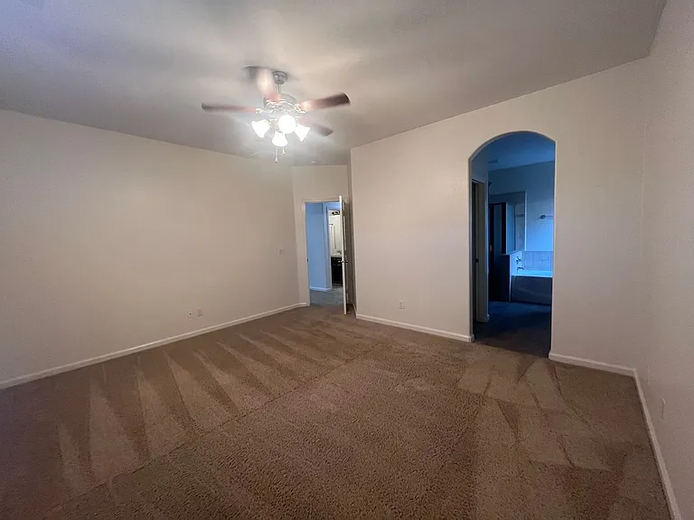 2044 Stagecoach Pl — Photo 10