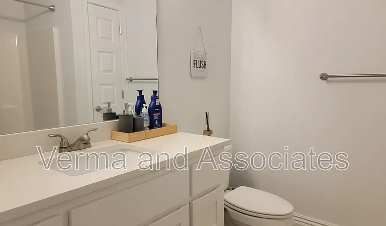 1890 Sunrise Cir — Photo 11