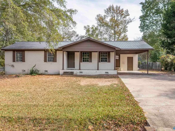 2761 Hillcrest Dr, Southside, AL 35907