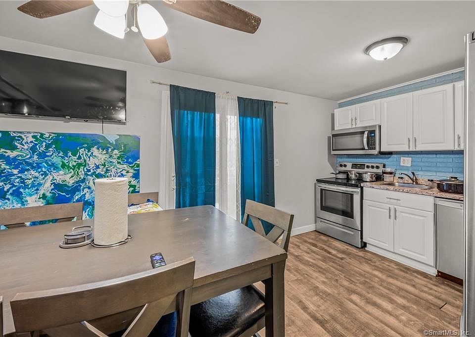 Blackstone Village I 210 Blackstone Vlg Meriden CT Zillow