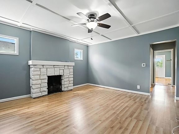 3rd image of 42 Eastern Ave