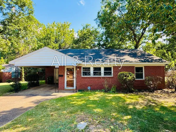 929 Parkwood Dr, Montgomery, AL 36109