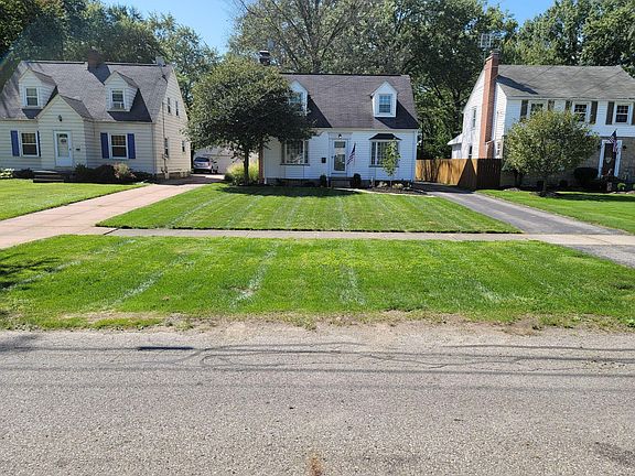 2nd image of 716 Perkinswood Blvd SE